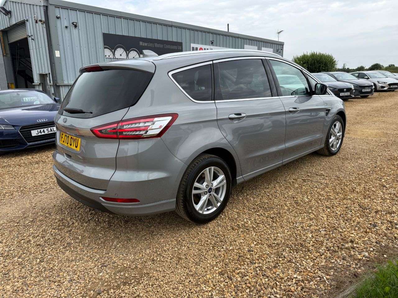 A 2020 FORD S-MAX 2.0 EcoBlue Titanium MPV 5dr Diesel Manual Euro 6 (s/s) (150 ps) A 2020 FORD S-MAX 2.0 EcoBlue Titanium MPV 5dr Diesel Manual Euro 6 (s/s) (150 ps)