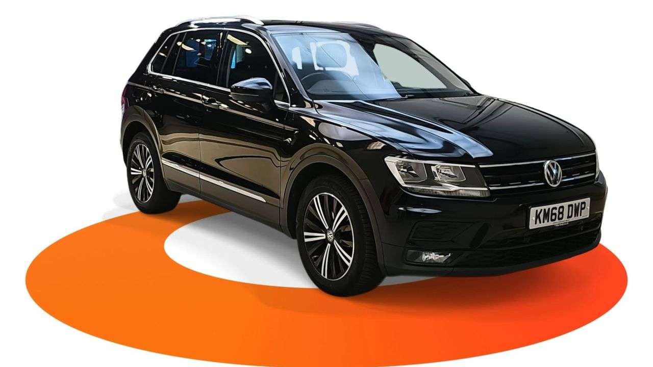 A 2018 VOLKSWAGEN TIGUAN 2.0 TDI SE Navigation SUV 5dr Diesel Manual Euro 6 (s/s) (150 ps) A 2018 VOLKSWAGEN TIGUAN 2.0 TDI SE Navigation SUV 5dr Diesel Manual Euro 6 (s/s) (150 ps)