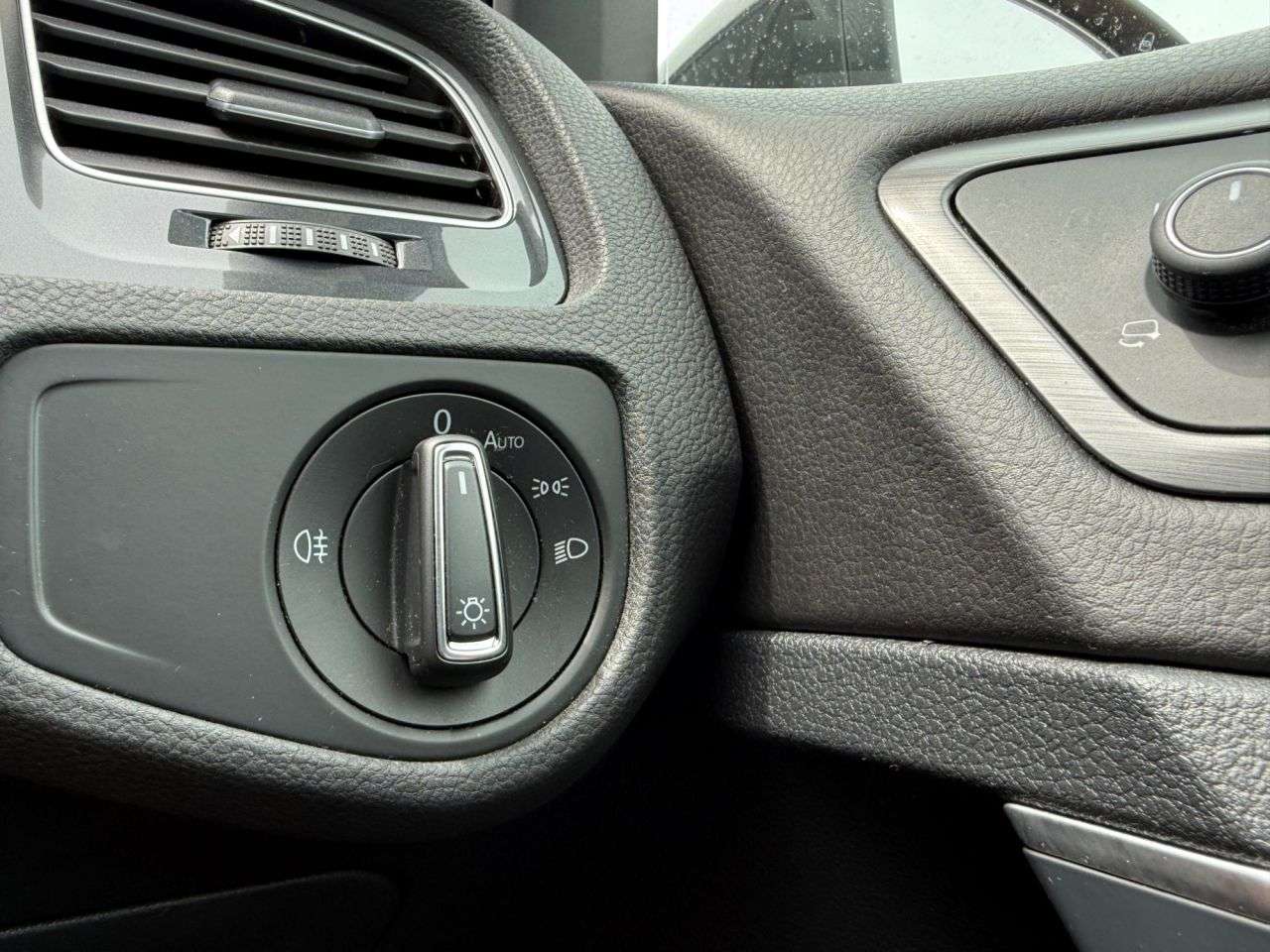 2018 VOLKSWAGEN GOLF 2018 VOLKSWAGEN GOLF