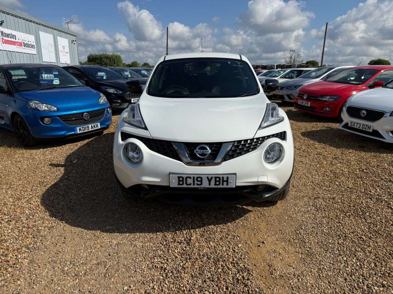 A 2019 NISSAN JUKE 1.6 Bose Personal Edition SUV 5dr Petrol Manual Euro 6 (112 ps) A 2019 NISSAN JUKE 1.6 Bose Personal Edition SUV 5dr Petrol Manual Euro 6 (112 ps)