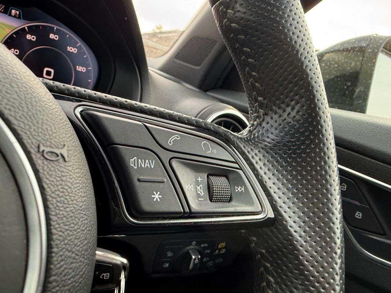 2018 AUDI Q2 2018 AUDI Q2