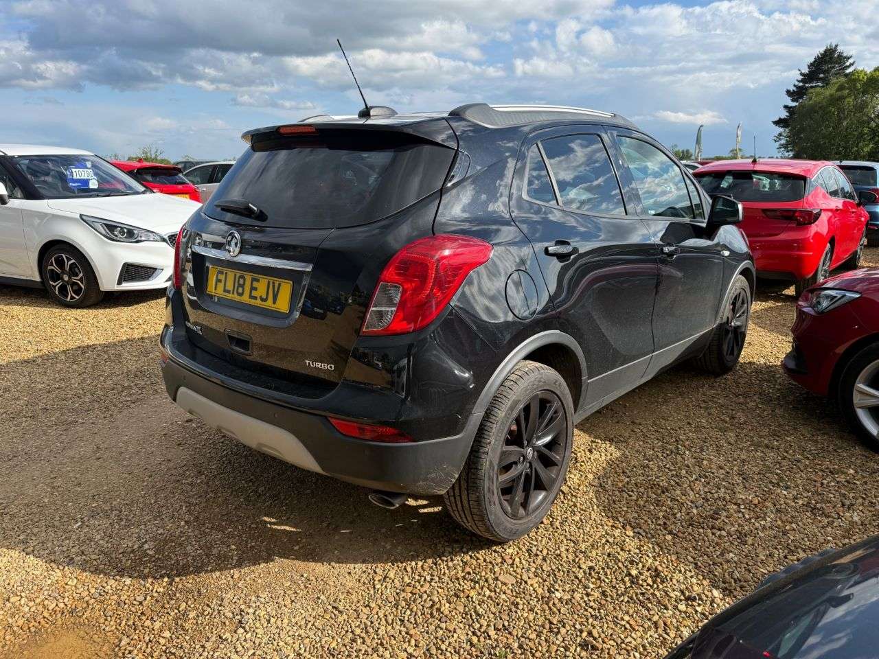 A 2018 VAUXHALL MOKKA X 1.4i Turbo Active SUV 5dr Petrol Auto Euro 6 (140 ps) A 2018 VAUXHALL MOKKA X 1.4i Turbo Active SUV 5dr Petrol Auto Euro 6 (140 ps)