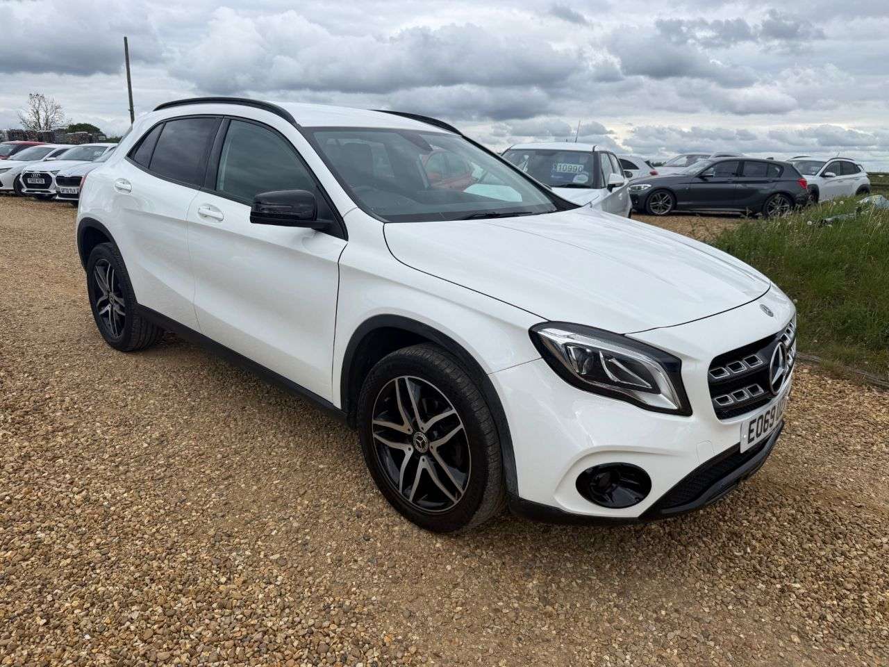A 2019 MERCEDES-BENZ GLA 1.6 GLA180 GPF Urban Edition SUV 5dr Petrol 7G-DCT Euro 6 (s/s) (122 ps) A 2019 MERCEDES-BENZ GLA 1.6 GLA180 GPF Urban Edition SUV 5dr Petrol 7G-DCT Euro 6 (s/s) (122 ps)