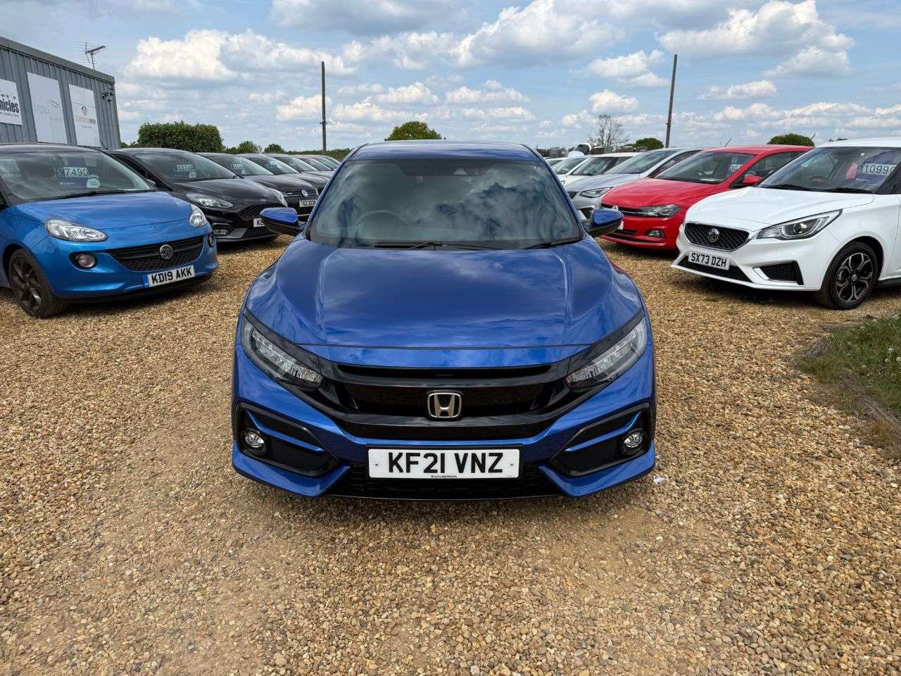 A 2021 HONDA CIVIC 1.0 VTEC Turbo SR Hatchback 5dr Petrol Manual Euro 6 (s/s) (126 ps) A 2021 HONDA CIVIC 1.0 VTEC Turbo SR Hatchback 5dr Petrol Manual Euro 6 (s/s) (126 ps)