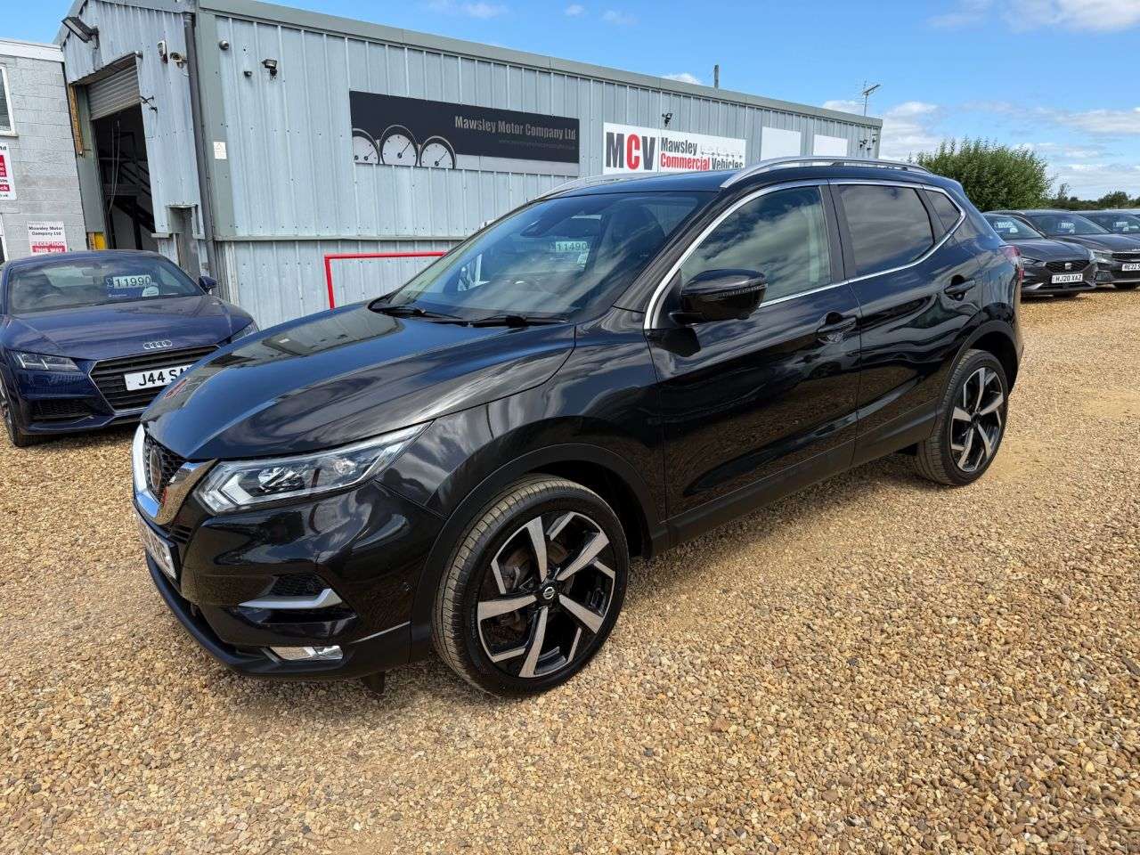 A 2018 NISSAN QASHQAI 1.5 dCi Tekna SUV 5dr Diesel Manual Euro 6 (s/s) (115 ps) A 2018 NISSAN QASHQAI 1.5 dCi Tekna SUV 5dr Diesel Manual Euro 6 (s/s) (115 ps)