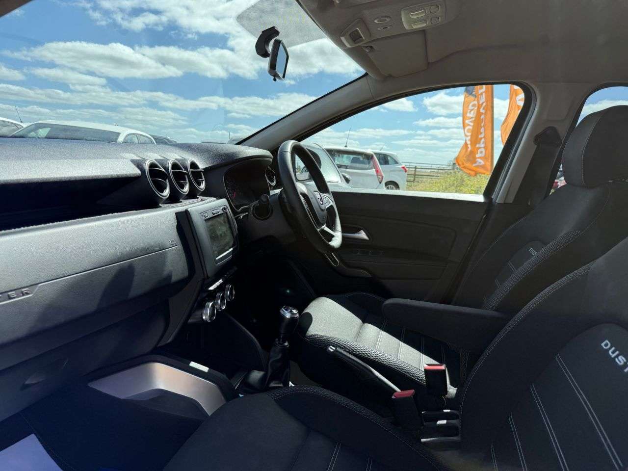 A 2019 DACIA DUSTER 1.3 TCe Prestige SUV 5dr Petrol Manual Euro 6 (s/s) (130 ps) A 2019 DACIA DUSTER 1.3 TCe Prestige SUV 5dr Petrol Manual Euro 6 (s/s) (130 ps)