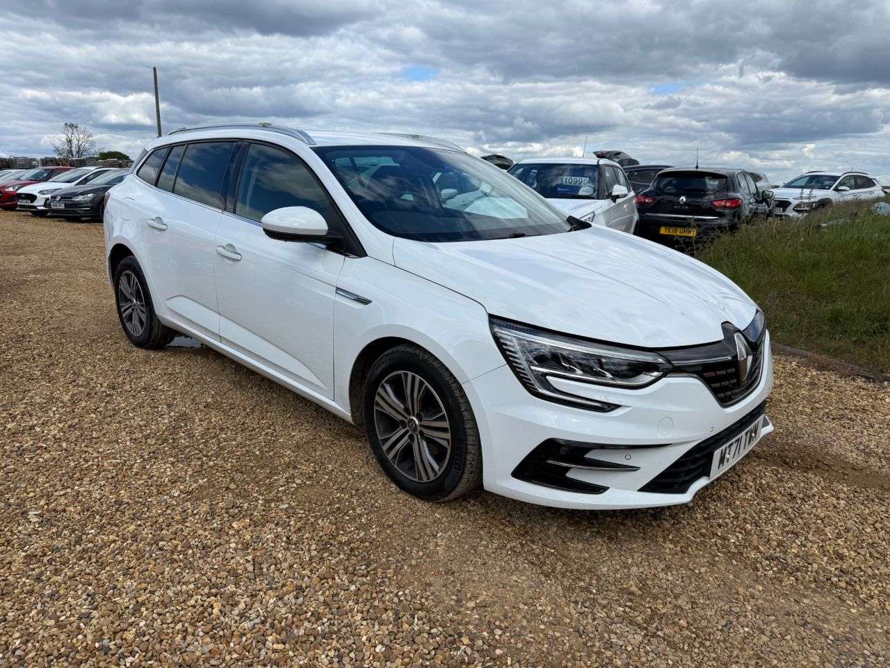 A 2022 RENAULT MEGANE 1.5 Blue dCi Iconic Sport Tourer 5dr Diesel Manual Euro 6 (s/s) (115 ps) A 2022 RENAULT MEGANE 1.5 Blue dCi Iconic Sport Tourer 5dr Diesel Manual Euro 6 (s/s) (115 ps)