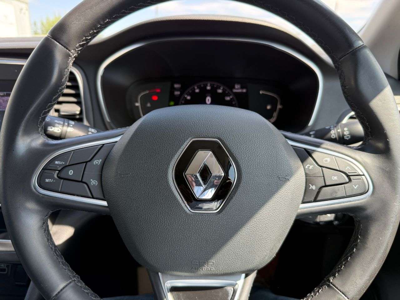 2022 RENAULT MEGANE 2022 RENAULT MEGANE