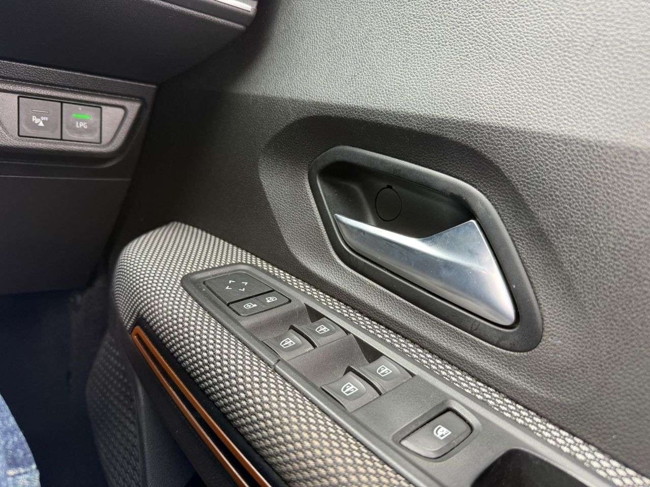 2021 DACIA SANDERO STEPWAY 2021 DACIA SANDERO STEPWAY
