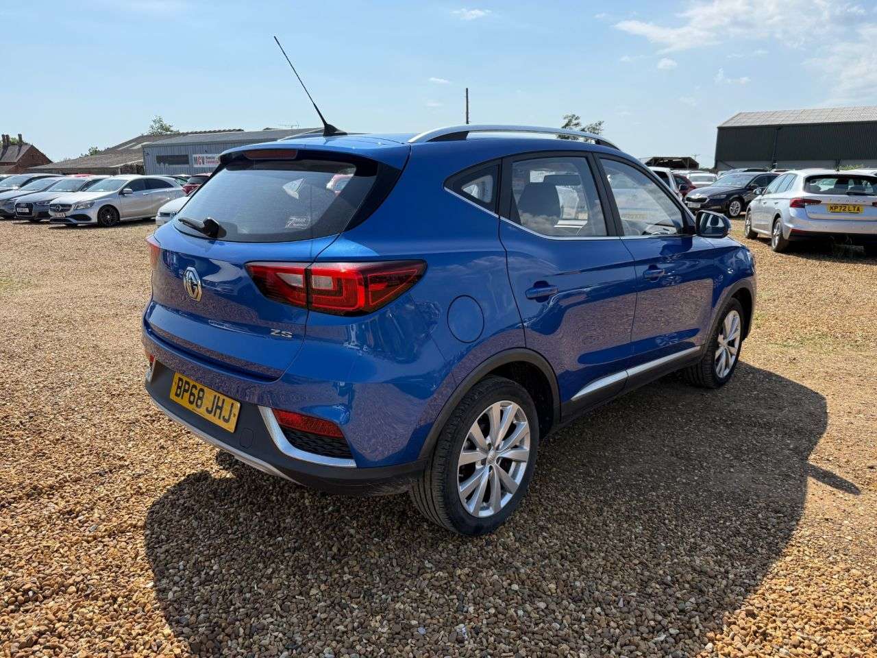 A 2019 MG MG ZS 1.5 VTi-TECH Excite SUV 5dr Petrol Manual Euro 6 (s/s) (106 ps) A 2019 MG MG ZS 1.5 VTi-TECH Excite SUV 5dr Petrol Manual Euro 6 (s/s) (106 ps)
