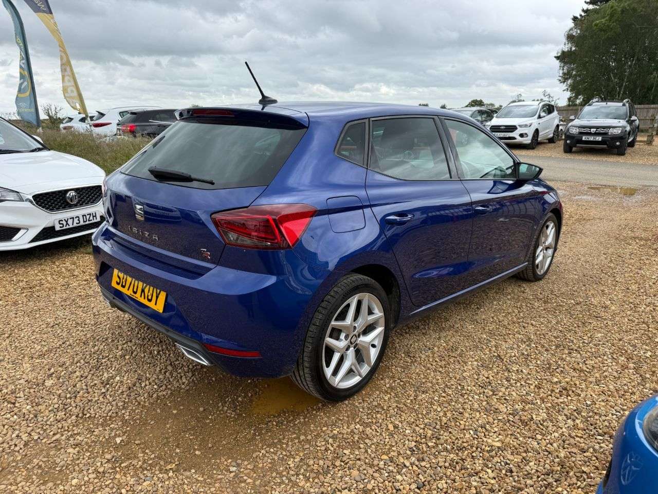 A 2020 SEAT IBIZA 1.0 TSI FR Hatchback 5dr Petrol Manual Euro 6 (s/s) GPF (95 ps) A 2020 SEAT IBIZA 1.0 TSI FR Hatchback 5dr Petrol Manual Euro 6 (s/s) GPF (95 ps)