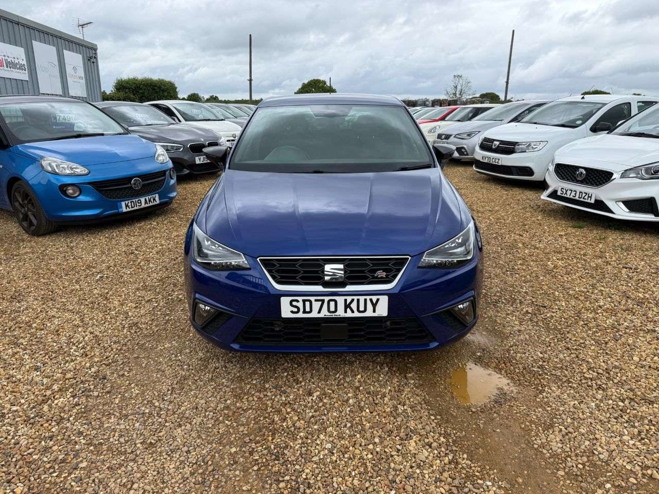 A 2020 SEAT IBIZA 1.0 TSI FR Hatchback 5dr Petrol Manual Euro 6 (s/s) GPF (95 ps) A 2020 SEAT IBIZA 1.0 TSI FR Hatchback 5dr Petrol Manual Euro 6 (s/s) GPF (95 ps)