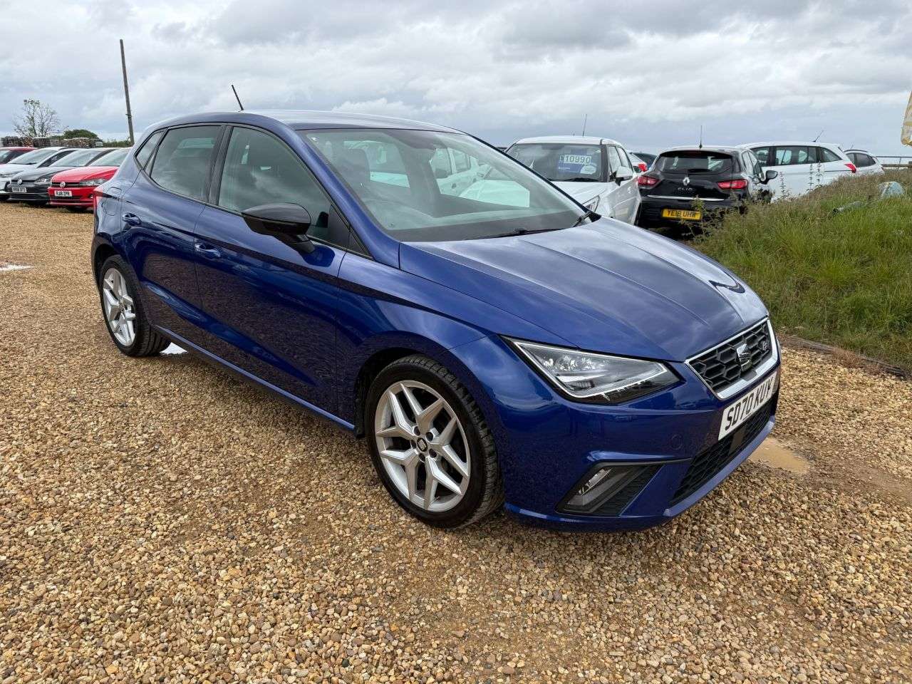 A 2020 SEAT IBIZA 1.0 TSI FR Hatchback 5dr Petrol Manual Euro 6 (s/s) GPF (95 ps) A 2020 SEAT IBIZA 1.0 TSI FR Hatchback 5dr Petrol Manual Euro 6 (s/s) GPF (95 ps)