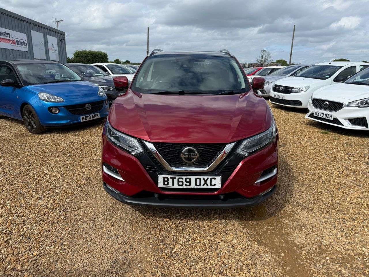 A 2019 NISSAN QASHQAI 1.3 DIG-T Tekna SUV 5dr Petrol Manual Euro 6 (s/s) (140 ps) A 2019 NISSAN QASHQAI 1.3 DIG-T Tekna SUV 5dr Petrol Manual Euro 6 (s/s) (140 ps)
