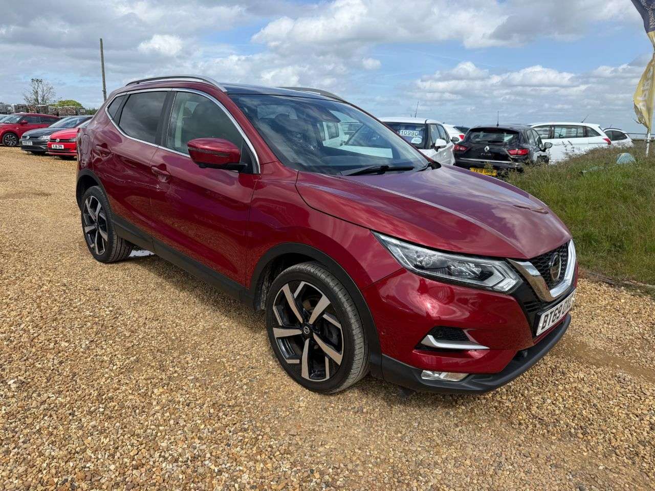 A 2019 NISSAN QASHQAI 1.3 DIG-T Tekna SUV 5dr Petrol Manual Euro 6 (s/s) (140 ps) A 2019 NISSAN QASHQAI 1.3 DIG-T Tekna SUV 5dr Petrol Manual Euro 6 (s/s) (140 ps)
