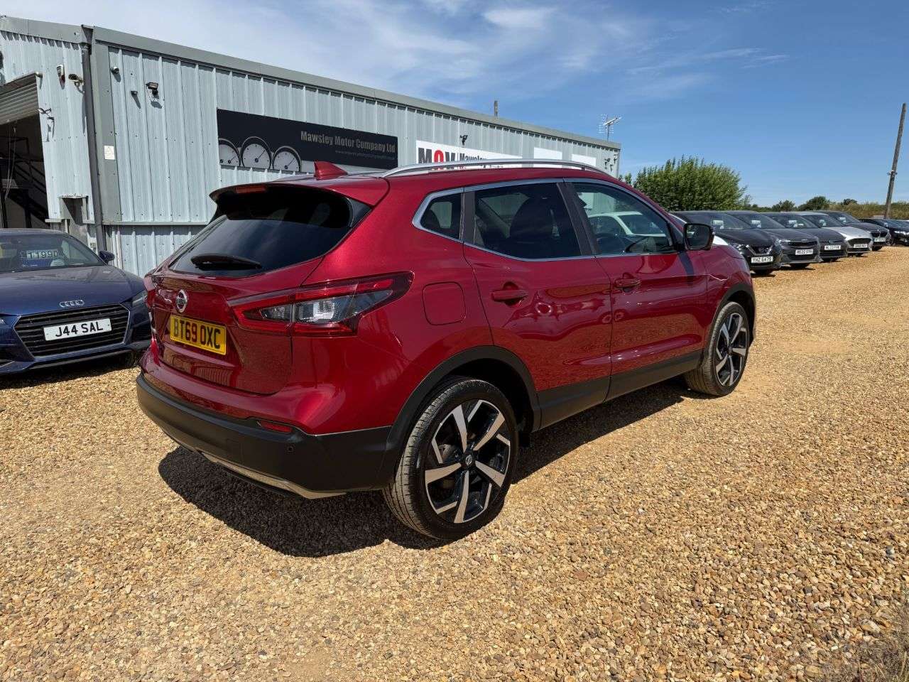 A 2019 NISSAN QASHQAI 1.3 DIG-T Tekna SUV 5dr Petrol Manual Euro 6 (s/s) (140 ps) A 2019 NISSAN QASHQAI 1.3 DIG-T Tekna SUV 5dr Petrol Manual Euro 6 (s/s) (140 ps)
