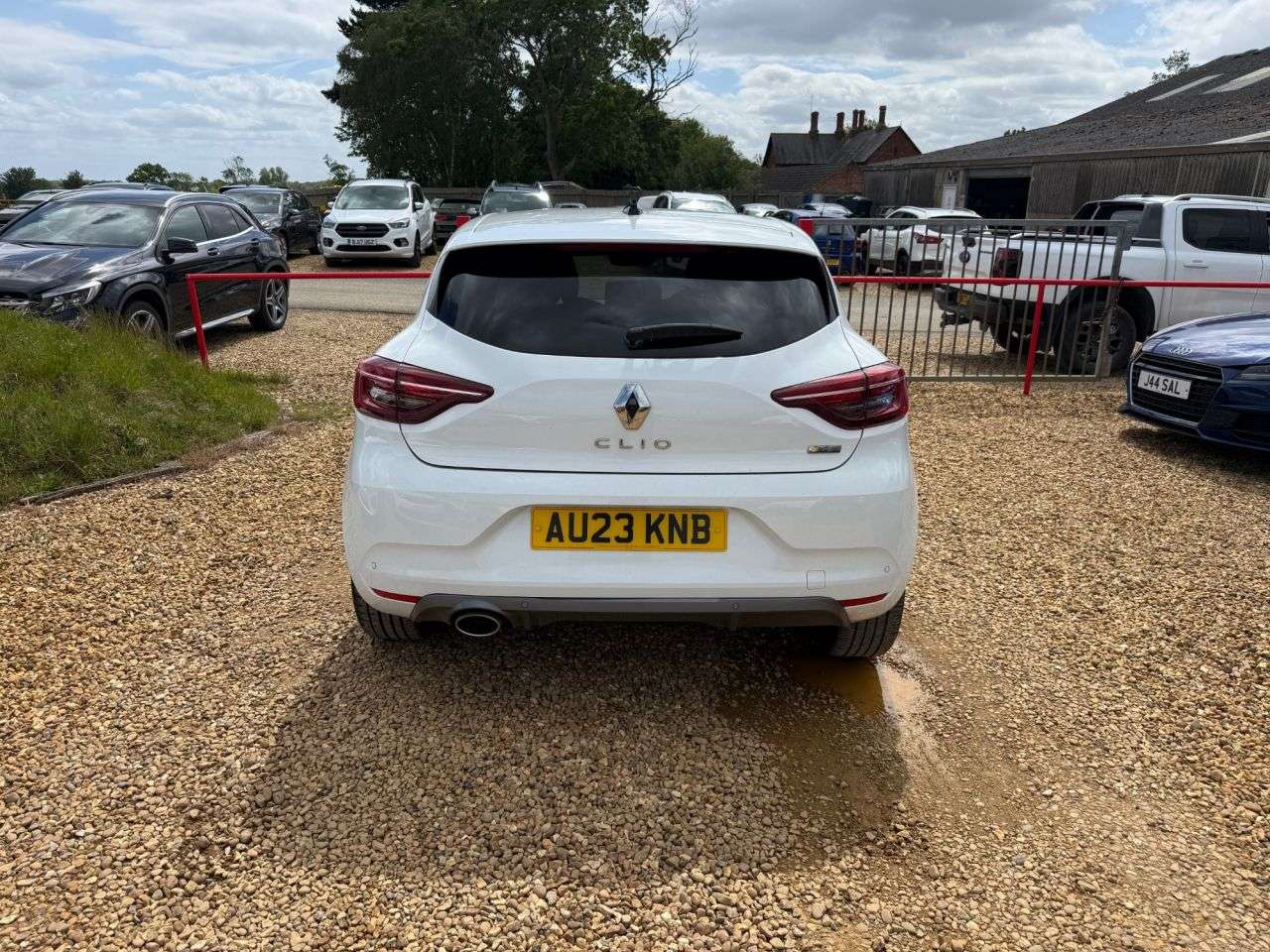 2023 RENAULT CLIO 2023 RENAULT CLIO