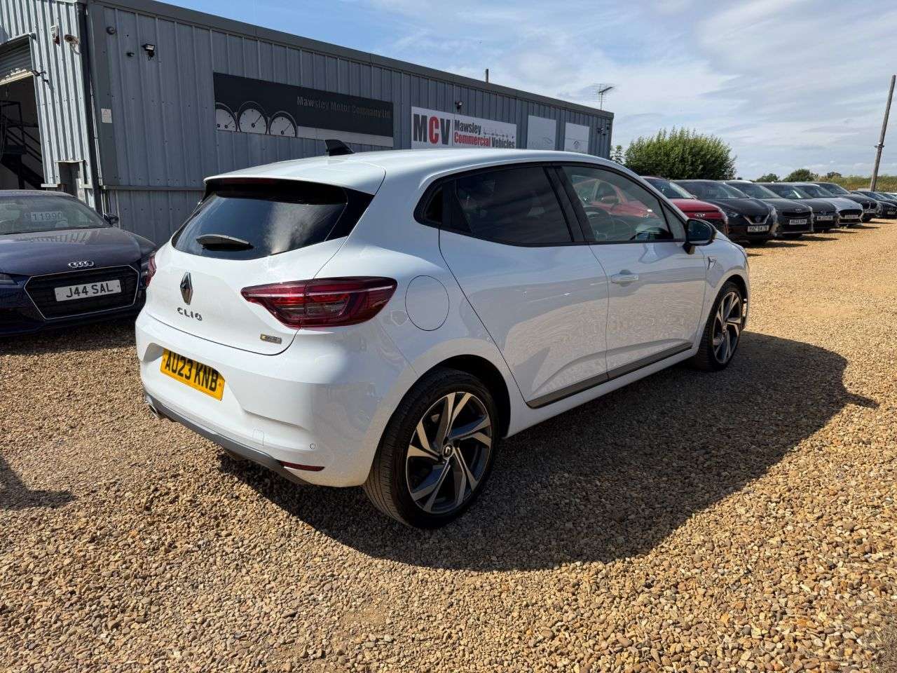 A 2023 RENAULT CLIO 1.0 TCe RS Line Hatchback 5dr Petrol Manual Euro 6 (s/s) (90 ps) A 2023 RENAULT CLIO 1.0 TCe RS Line Hatchback 5dr Petrol Manual Euro 6 (s/s) (90 ps)