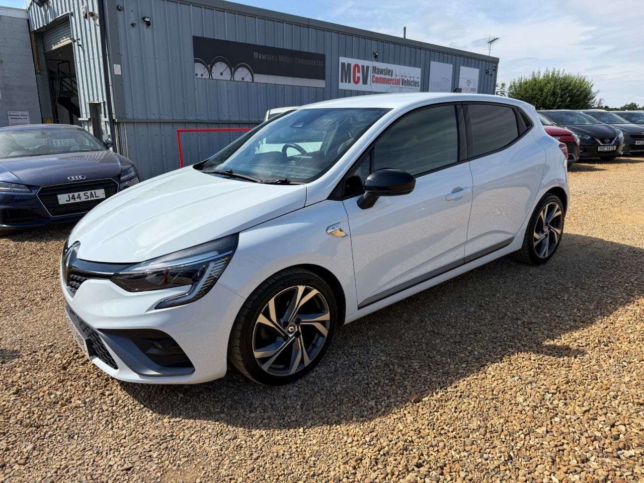 A 2023 RENAULT CLIO 1.0 TCe RS Line Hatchback 5dr Petrol Manual Euro 6 (s/s) (90 ps) A 2023 RENAULT CLIO 1.0 TCe RS Line Hatchback 5dr Petrol Manual Euro 6 (s/s) (90 ps)