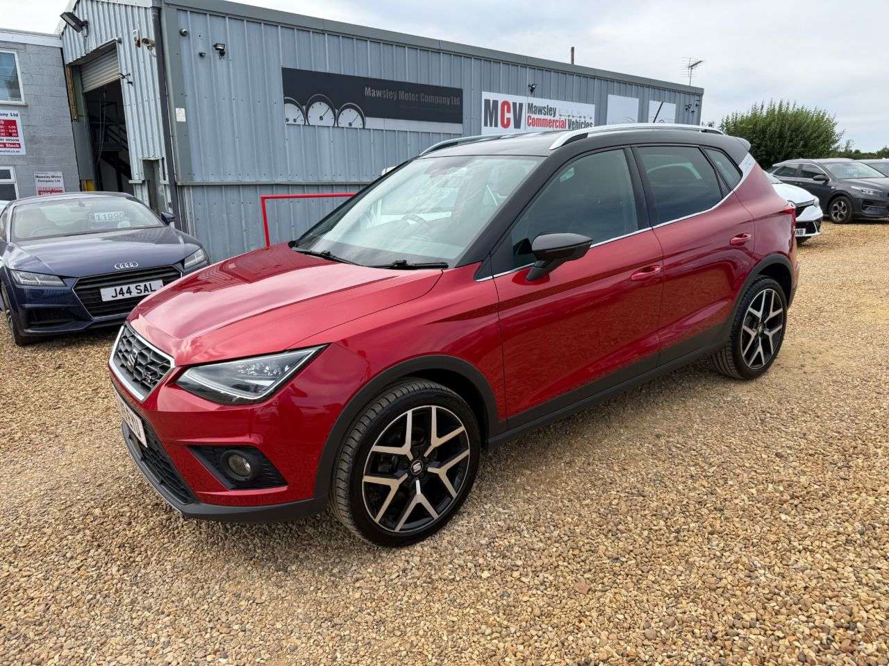 A 2019 SEAT ARONA 1.5 TSI GPF EVO FR Sport SUV 5dr Petrol Manual Euro 6 (s/s) (150 ps) A 2019 SEAT ARONA 1.5 TSI GPF EVO FR Sport SUV 5dr Petrol Manual Euro 6 (s/s) (150 ps)