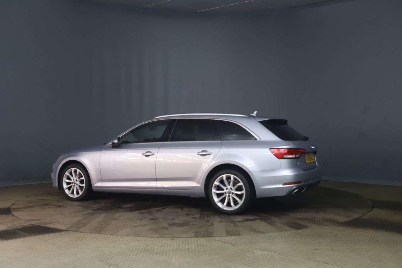 2019 AUDI A4 AVANT 2019 AUDI A4 AVANT