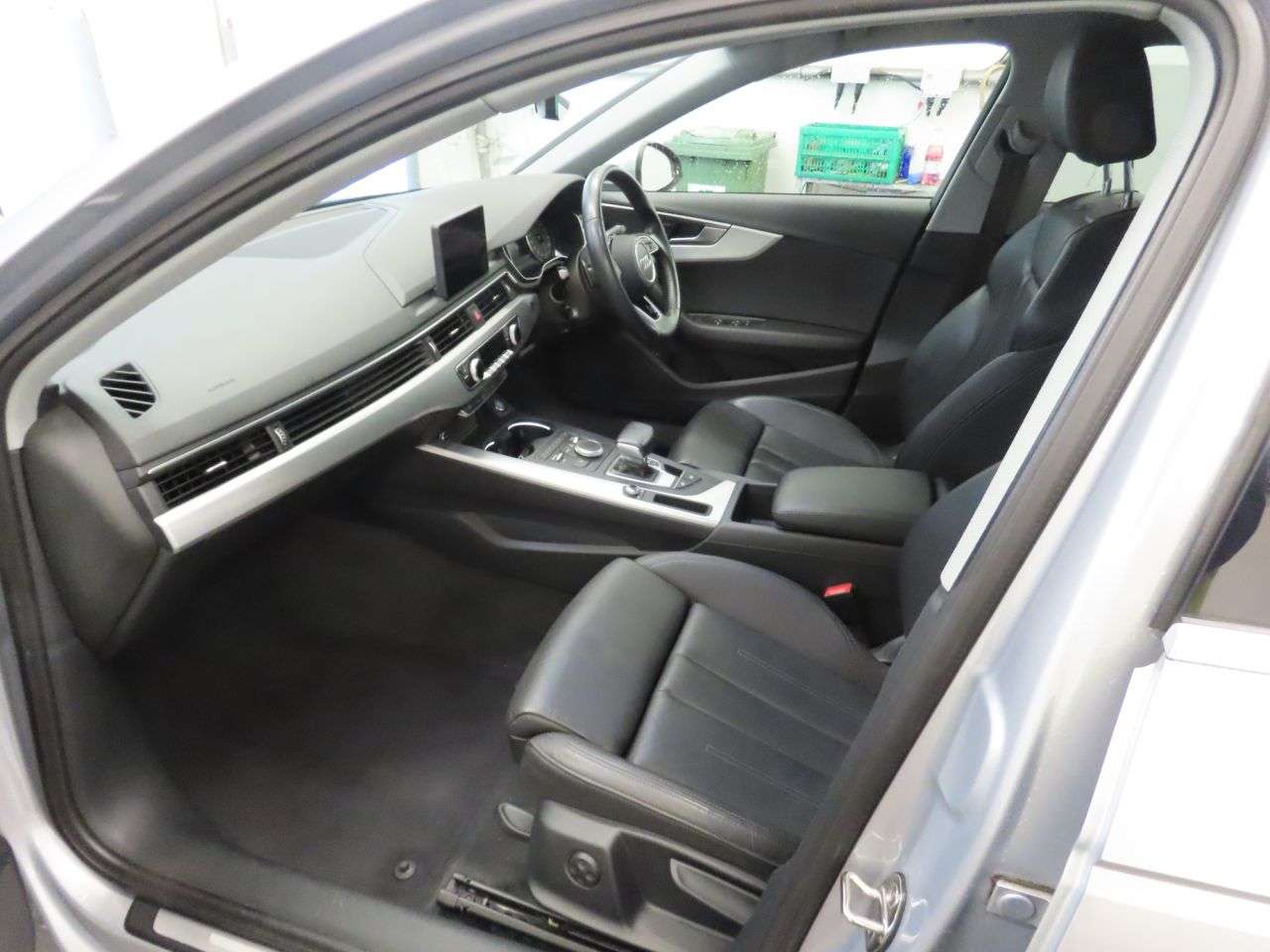2019 AUDI A4 AVANT 2019 AUDI A4 AVANT