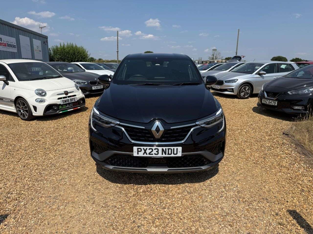 A 2023 RENAULT ARKANA 1.6 E-TECH r.s. line SUV 5dr Petrol Hybrid Auto 2WD Euro 6 (s/s) (145 bhp) A 2023 RENAULT ARKANA 1.6 E-TECH r.s. line SUV 5dr Petrol Hybrid Auto 2WD Euro 6 (s/s) (145 bhp)