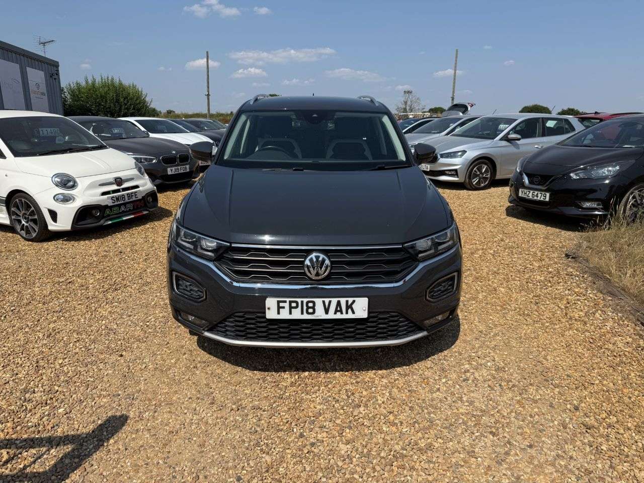 A 2018 VOLKSWAGEN T-ROC 1.5 TSI EVO SEL SUV 5dr Petrol Manual Euro 6 (s/s) (150 ps) A 2018 VOLKSWAGEN T-ROC 1.5 TSI EVO SEL SUV 5dr Petrol Manual Euro 6 (s/s) (150 ps)