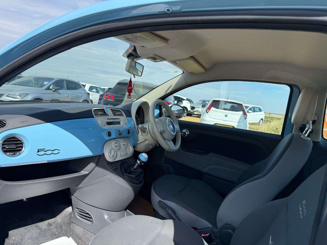 A 2014 FIAT 500 1.2 Colour Therapy Hatchback 3dr Petrol Manual Euro 6 (s/s) (69 bhp) A 2014 FIAT 500 1.2 Colour Therapy Hatchback 3dr Petrol Manual Euro 6 (s/s) (69 bhp)