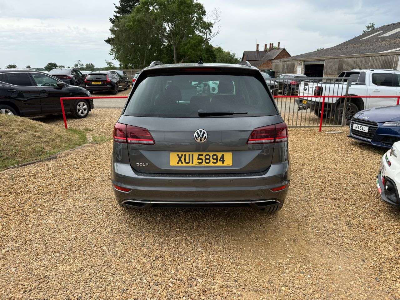 2019 VOLKSWAGEN GOLF SV 2019 VOLKSWAGEN GOLF SV