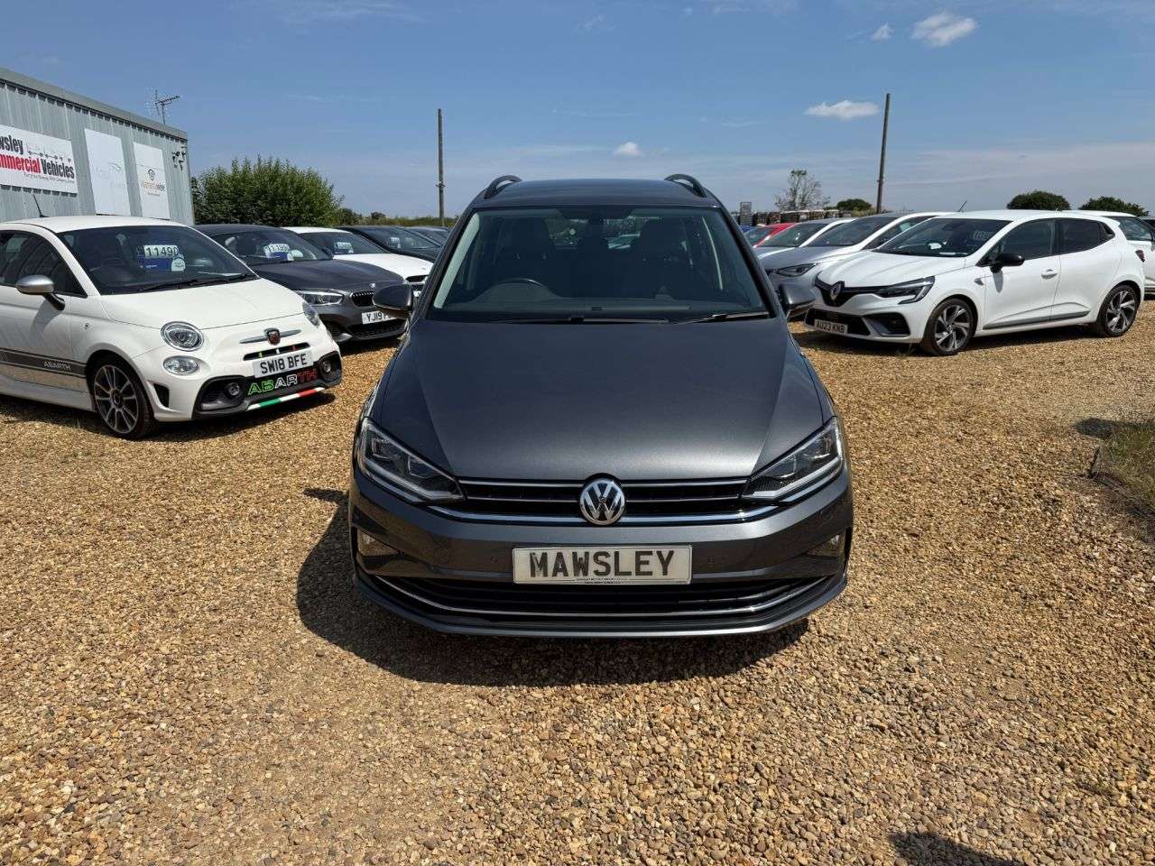 A 2019 VOLKSWAGEN GOLF SV 2.0 TDI Match MPV 5dr Diesel DSG Euro 6 (s/s) (150 ps) A 2019 VOLKSWAGEN GOLF SV 2.0 TDI Match MPV 5dr Diesel DSG Euro 6 (s/s) (150 ps)