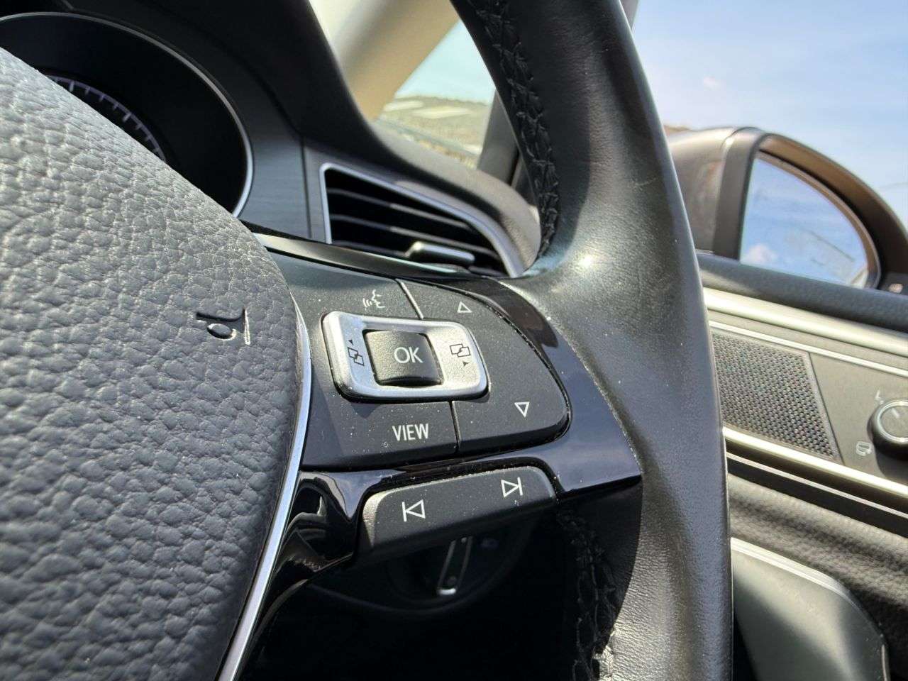 2019 VOLKSWAGEN GOLF SV 2019 VOLKSWAGEN GOLF SV
