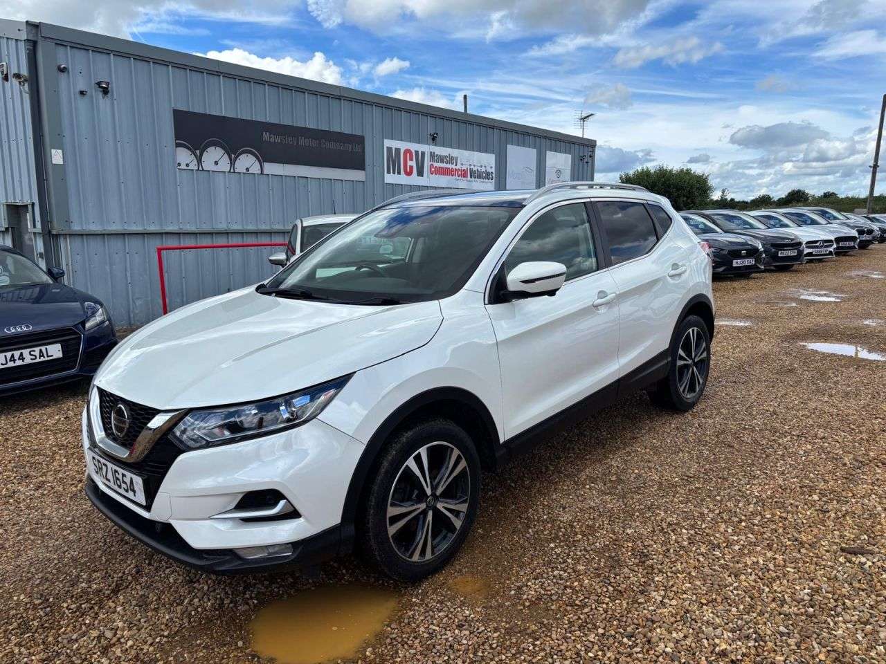 A 2021 NISSAN QASHQAI 1.3 DIG-T N-Connecta SUV 5dr Petrol Manual Euro 6 (s/s) (140 ps) A 2021 NISSAN QASHQAI 1.3 DIG-T N-Connecta SUV 5dr Petrol Manual Euro 6 (s/s) (140 ps)