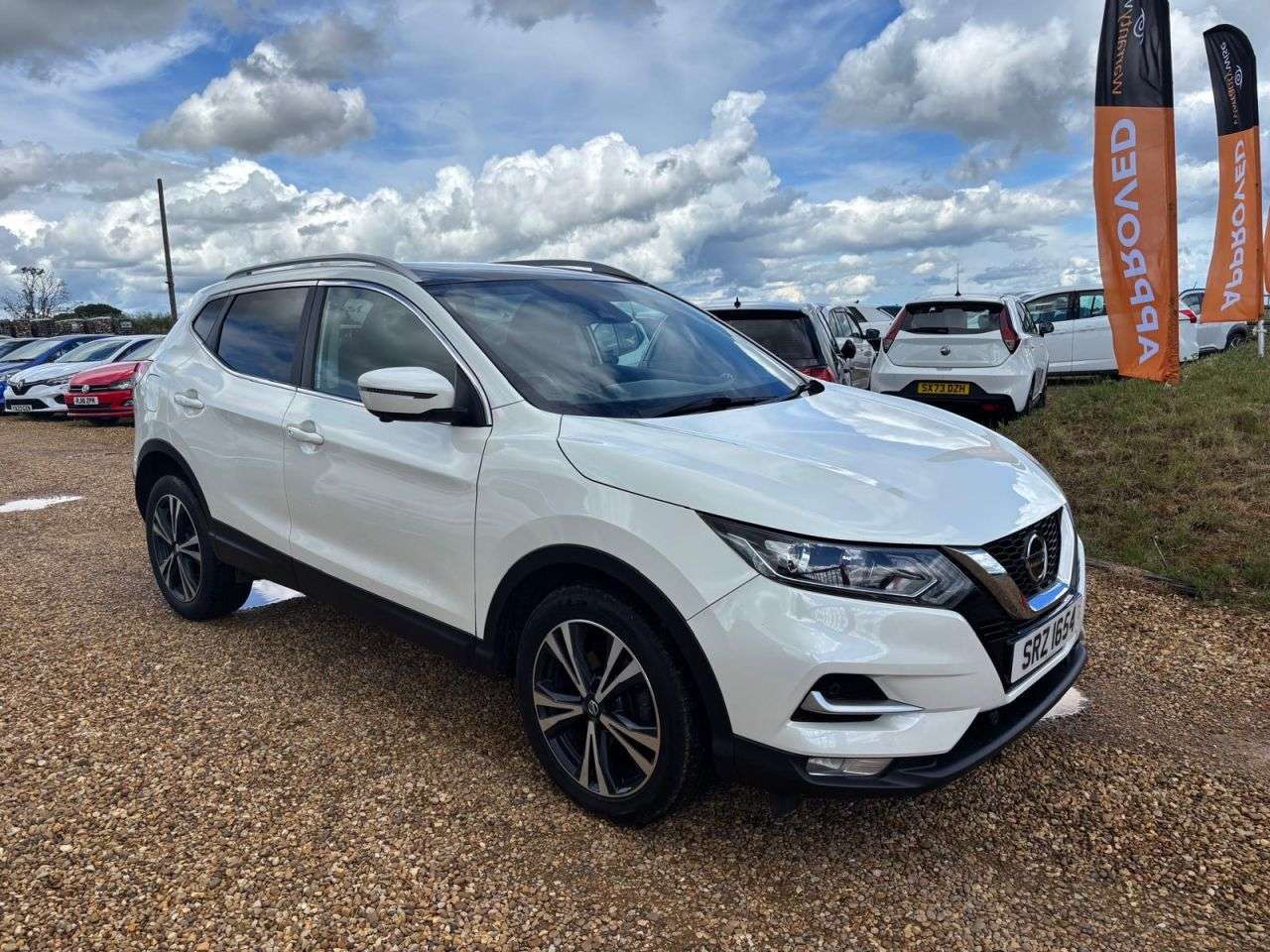 A 2021 NISSAN QASHQAI 1.3 DIG-T N-Connecta SUV 5dr Petrol Manual Euro 6 (s/s) (140 ps) A 2021 NISSAN QASHQAI 1.3 DIG-T N-Connecta SUV 5dr Petrol Manual Euro 6 (s/s) (140 ps)