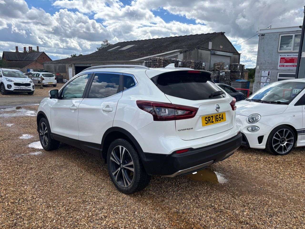 A 2021 NISSAN QASHQAI 1.3 DIG-T N-Connecta SUV 5dr Petrol Manual Euro 6 (s/s) (140 ps) A 2021 NISSAN QASHQAI 1.3 DIG-T N-Connecta SUV 5dr Petrol Manual Euro 6 (s/s) (140 ps)