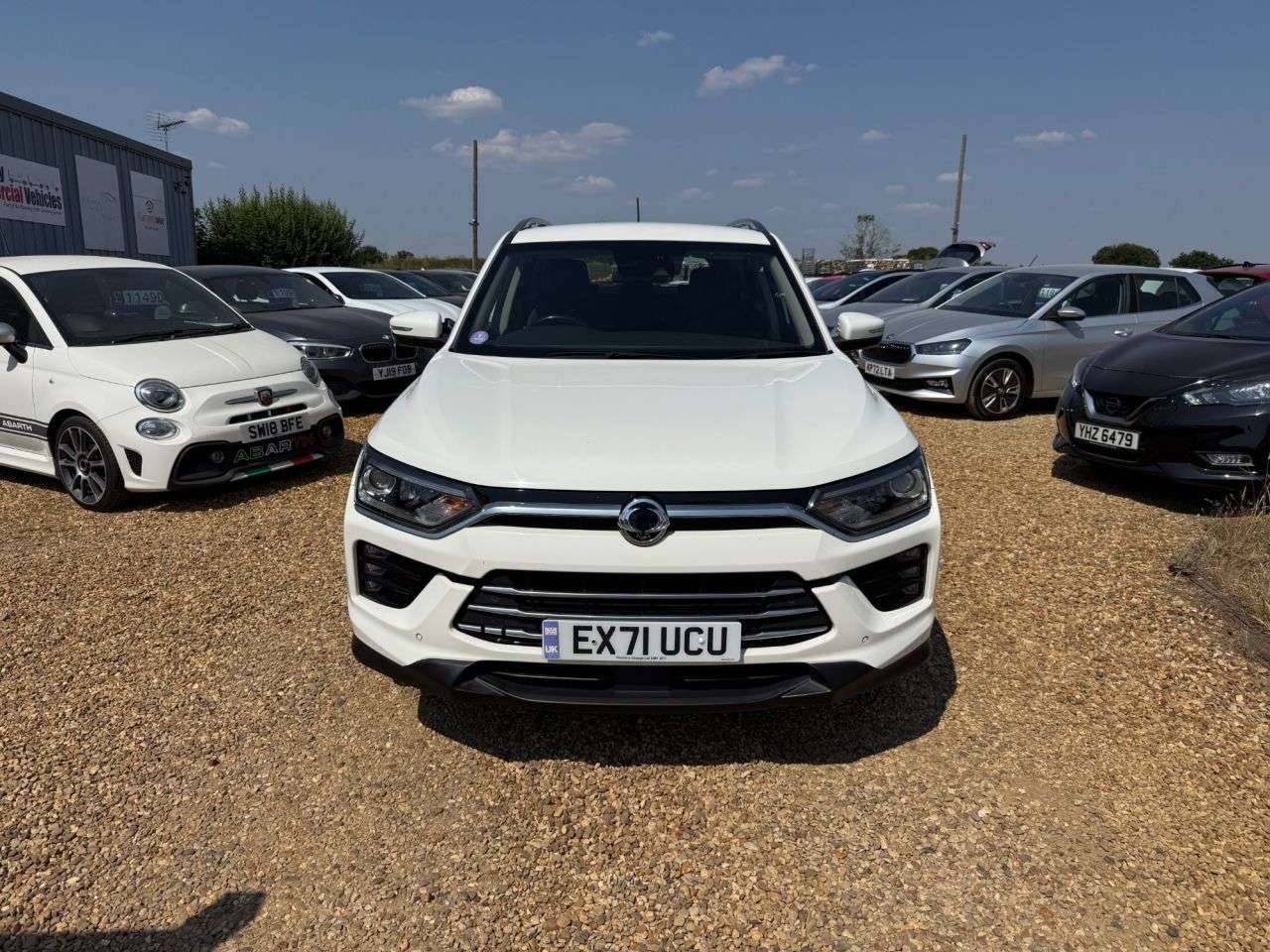 A 2021 SSANGYONG KORANDO 1.5 Ventura SUV 5dr Petrol Manual Euro 6 (s/s) (163 ps) A 2021 SSANGYONG KORANDO 1.5 Ventura SUV 5dr Petrol Manual Euro 6 (s/s) (163 ps)