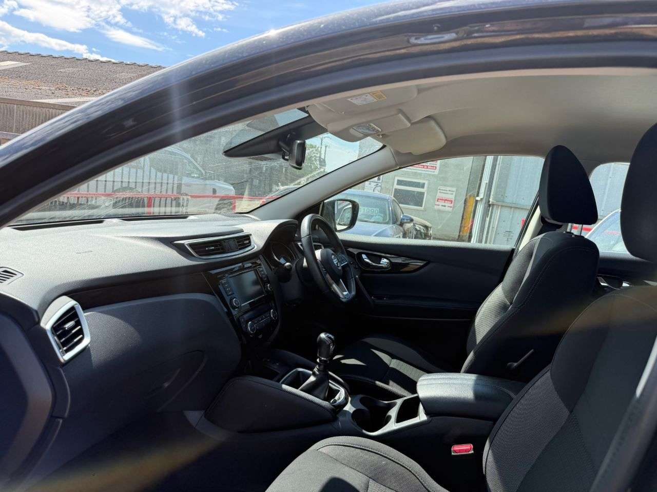 A 2021 NISSAN QASHQAI 1.3 DIG-T Acenta Premium SUV 5dr Petrol Manual Euro 6 (s/s) (140 ps) A 2021 NISSAN QASHQAI 1.3 DIG-T Acenta Premium SUV 5dr Petrol Manual Euro 6 (s/s) (140 ps)