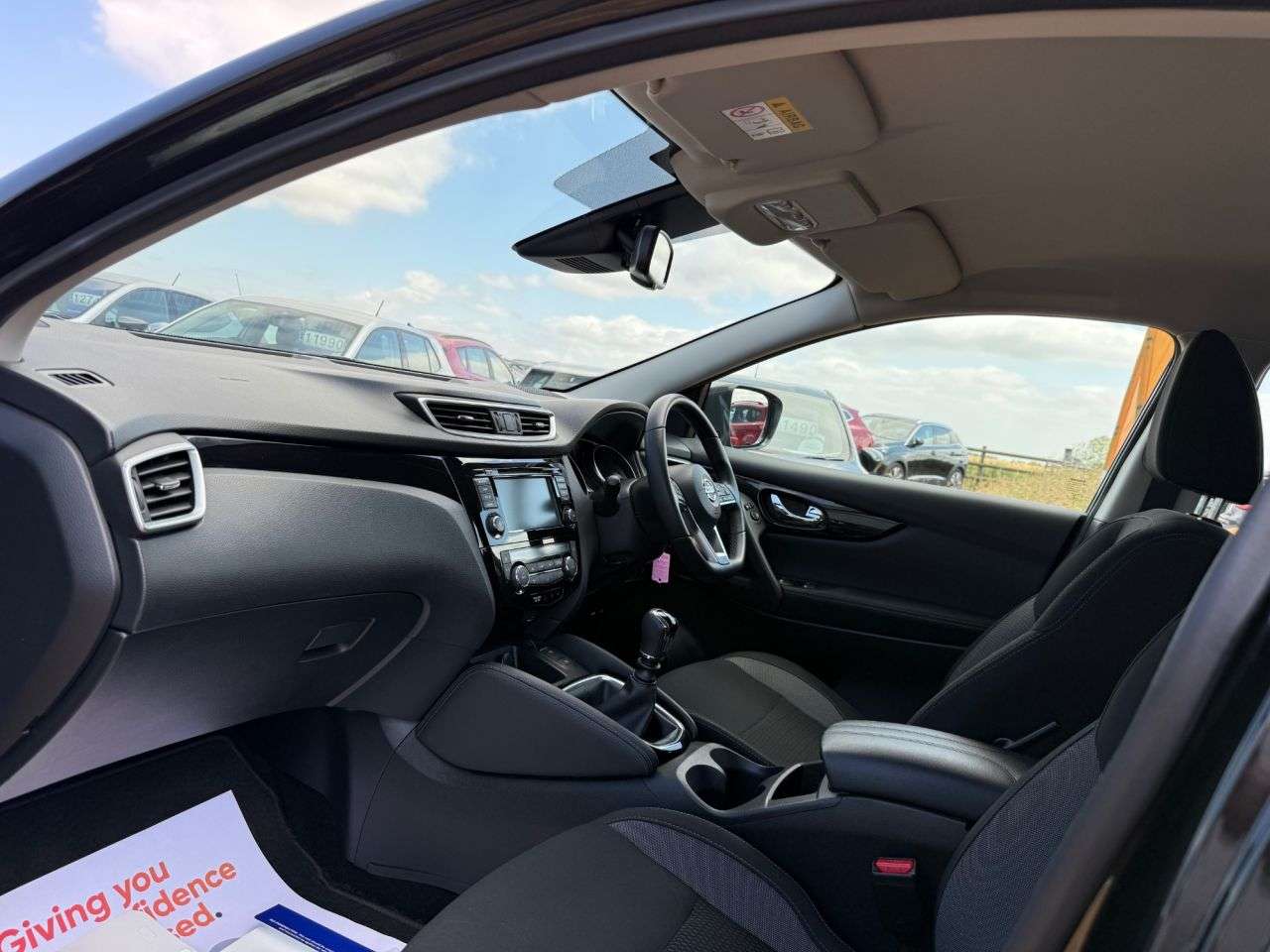 A 2021 NISSAN QASHQAI 1.3 DIG-T Acenta Premium SUV 5dr Petrol Manual Euro 6 (s/s) (140 ps) A 2021 NISSAN QASHQAI 1.3 DIG-T Acenta Premium SUV 5dr Petrol Manual Euro 6 (s/s) (140 ps)