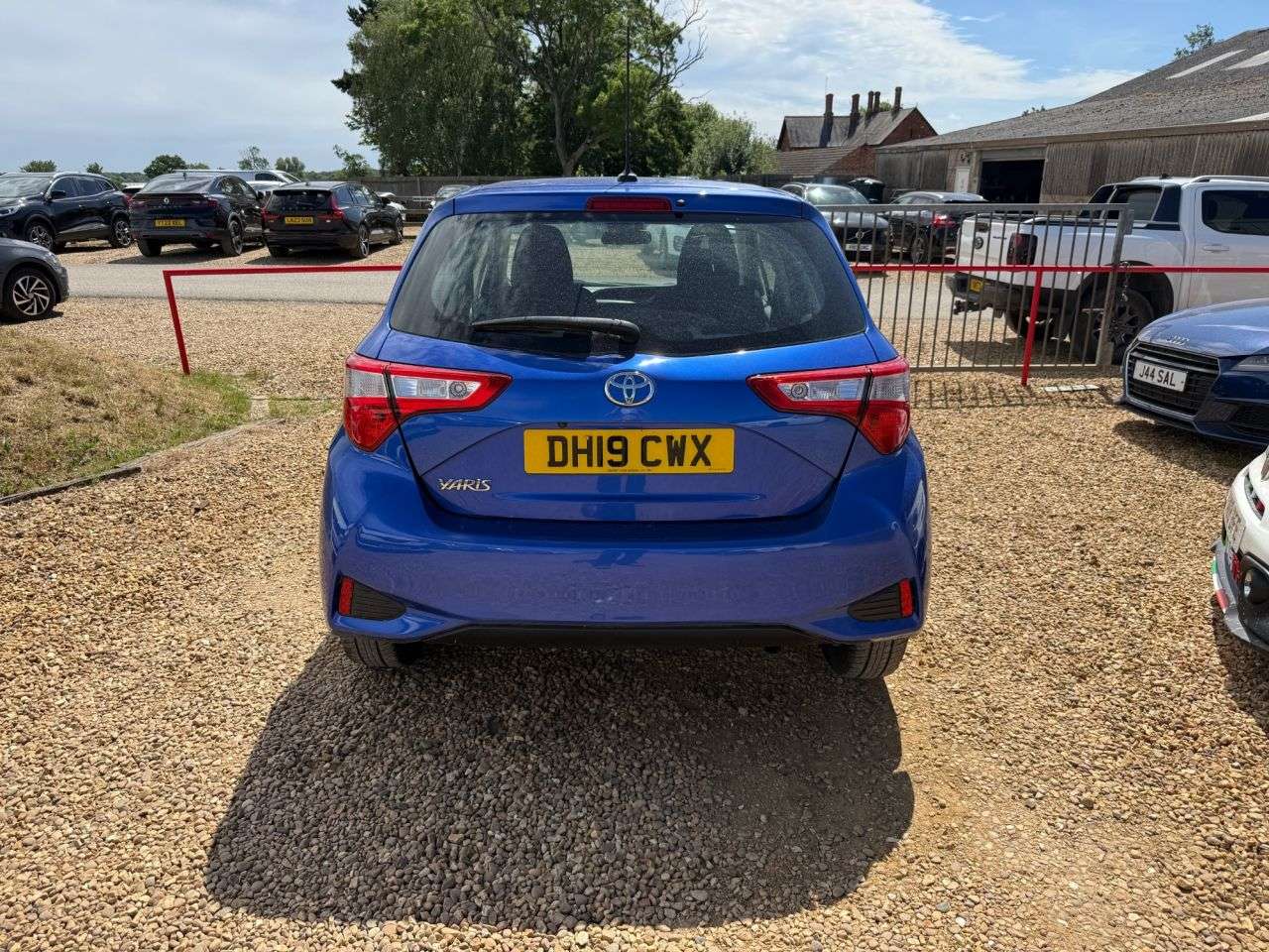 2019 TOYOTA YARIS 2019 TOYOTA YARIS