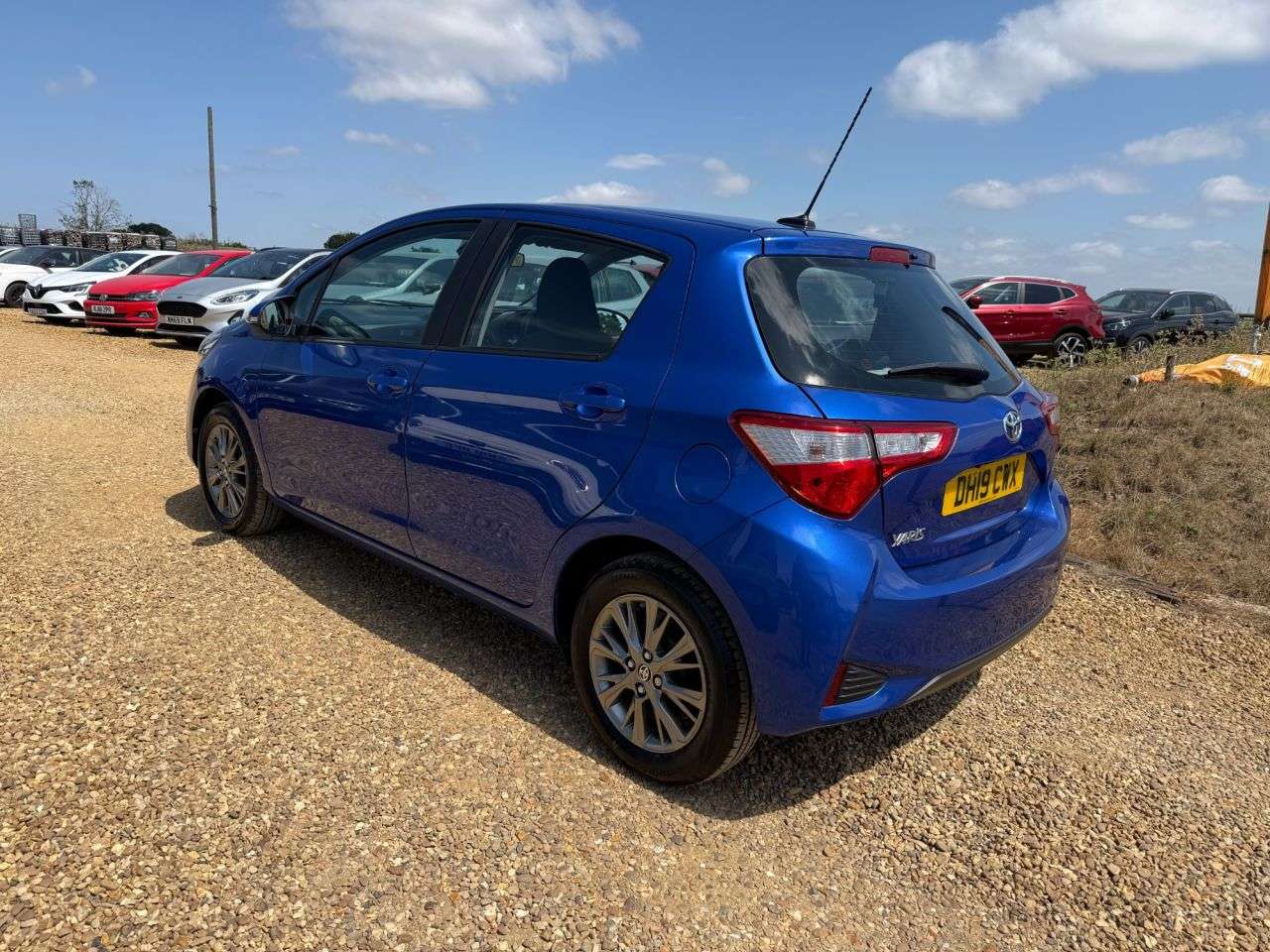 2019 TOYOTA YARIS 2019 TOYOTA YARIS