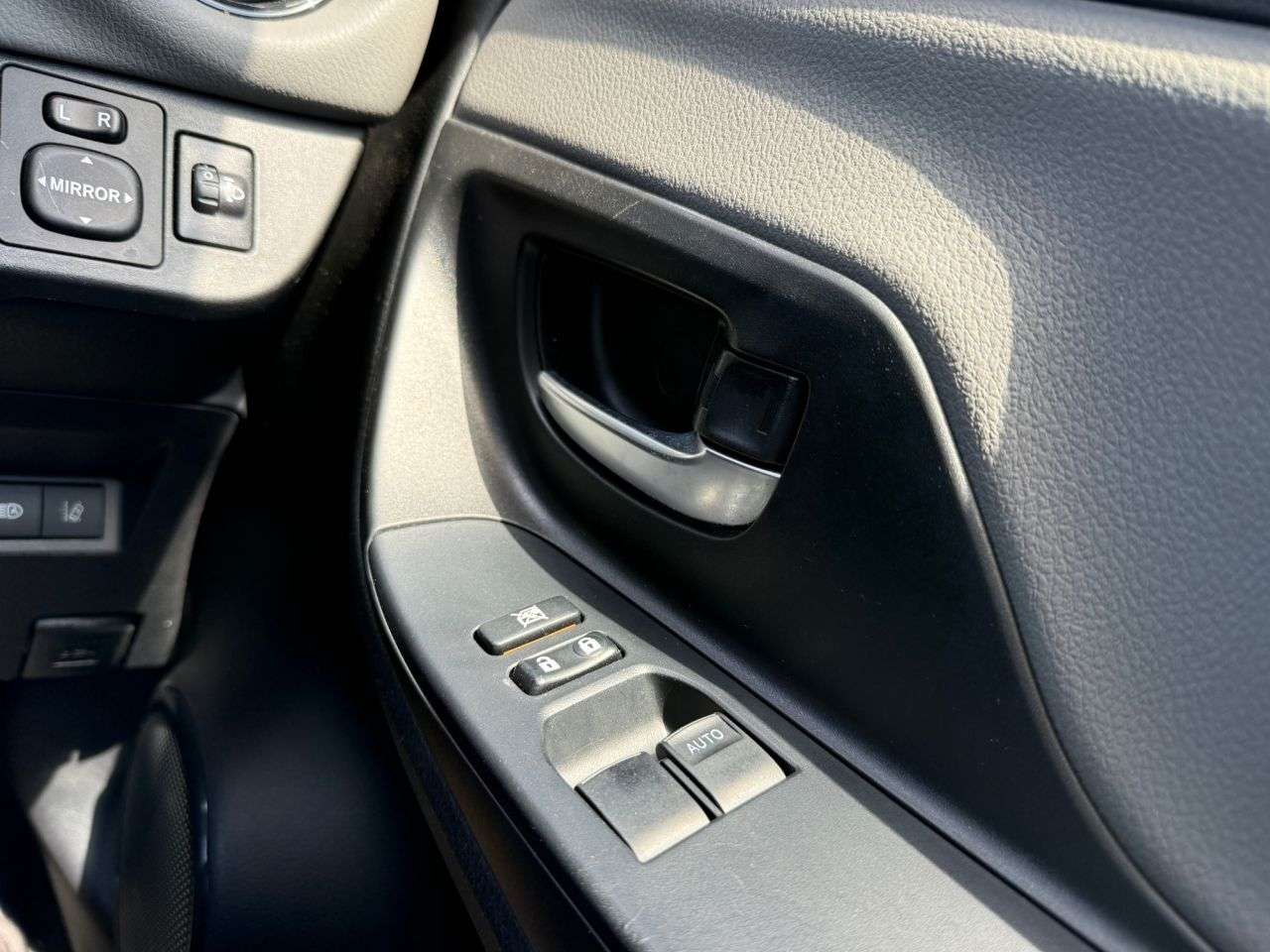 2019 TOYOTA YARIS 2019 TOYOTA YARIS