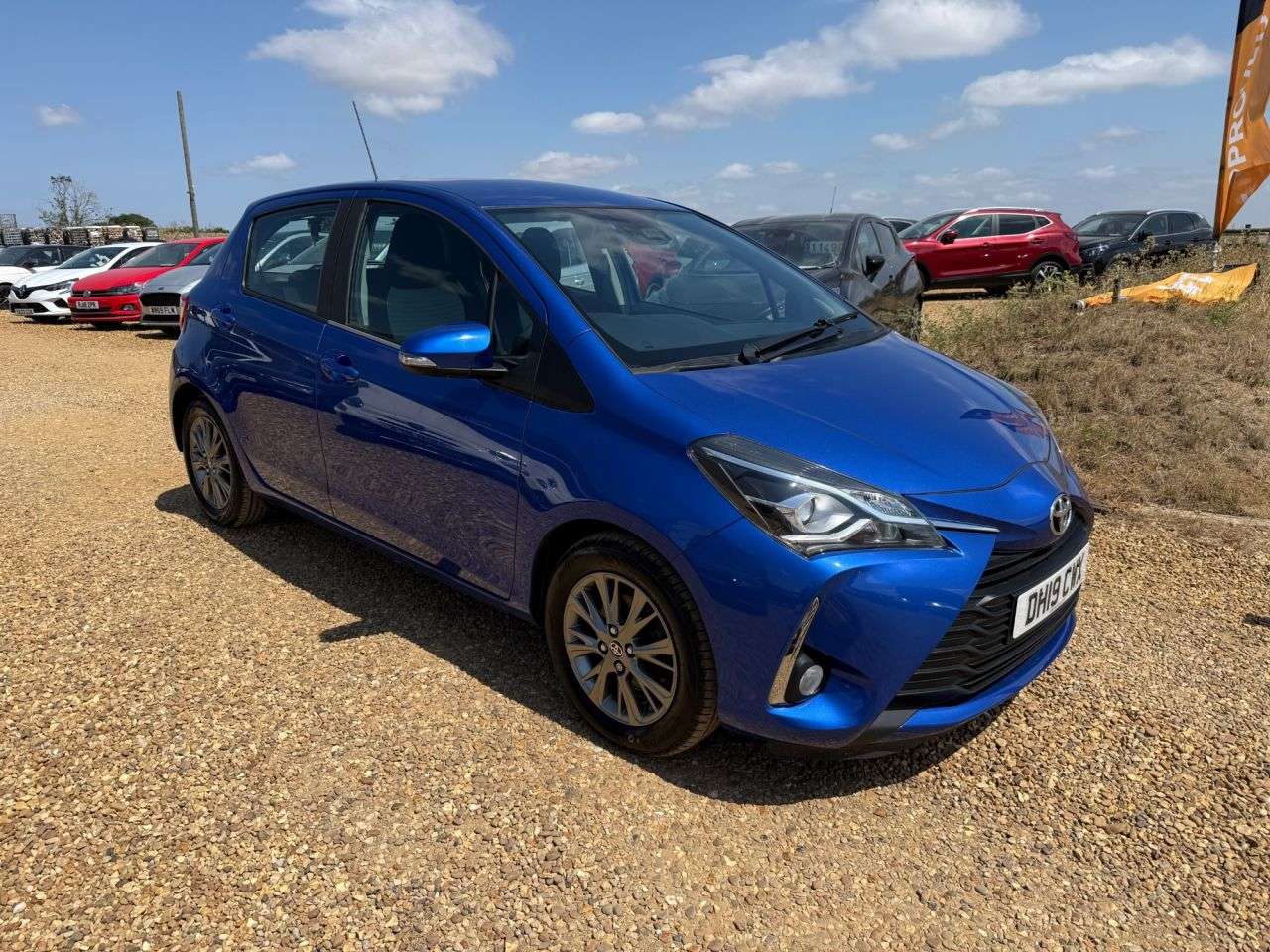 2019 TOYOTA YARIS 2019 TOYOTA YARIS