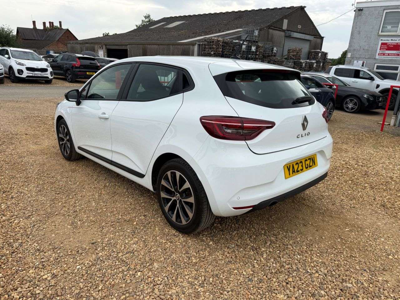 2023 RENAULT CLIO 2023 RENAULT CLIO