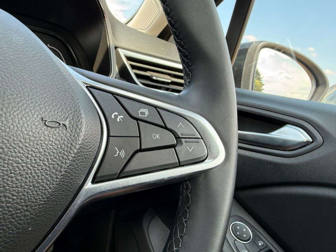 2023 RENAULT CLIO 2023 RENAULT CLIO