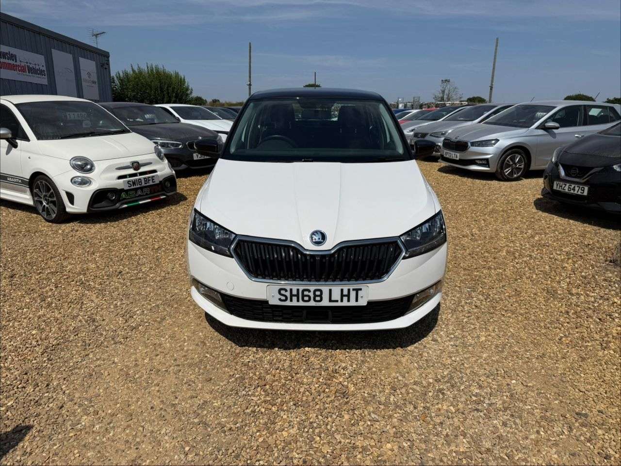 A 2018 SKODA FABIA 1.0 Colour Edition Hatchback 5dr Petrol Manual Euro 6 (s/s) (75 ps) A 2018 SKODA FABIA 1.0 Colour Edition Hatchback 5dr Petrol Manual Euro 6 (s/s) (75 ps)