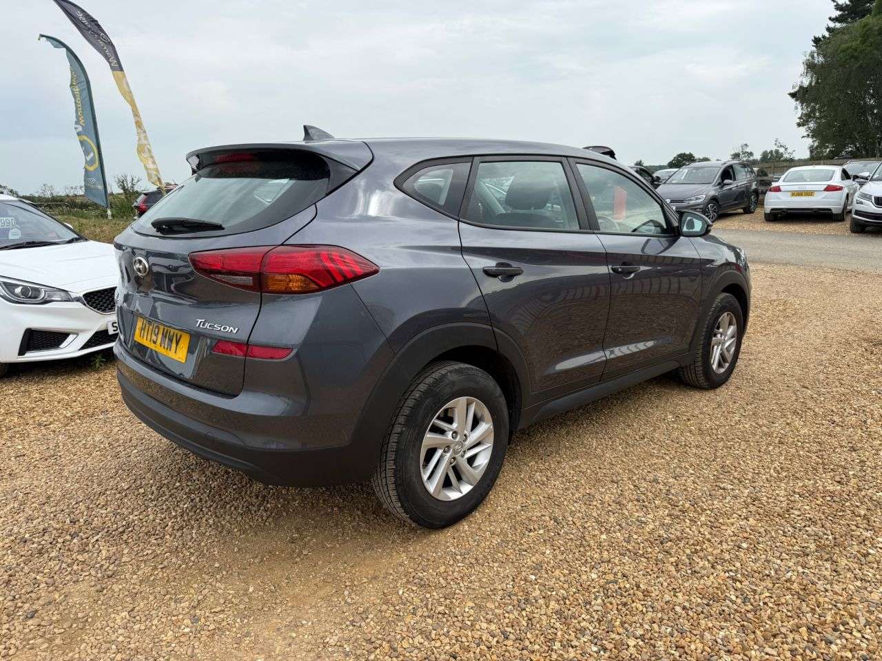 A 2019 HYUNDAI TUCSON 1.6 GDi S Connect SUV 5dr Petrol Manual Euro 6 (s/s) (132 ps) A 2019 HYUNDAI TUCSON 1.6 GDi S Connect SUV 5dr Petrol Manual Euro 6 (s/s) (132 ps)