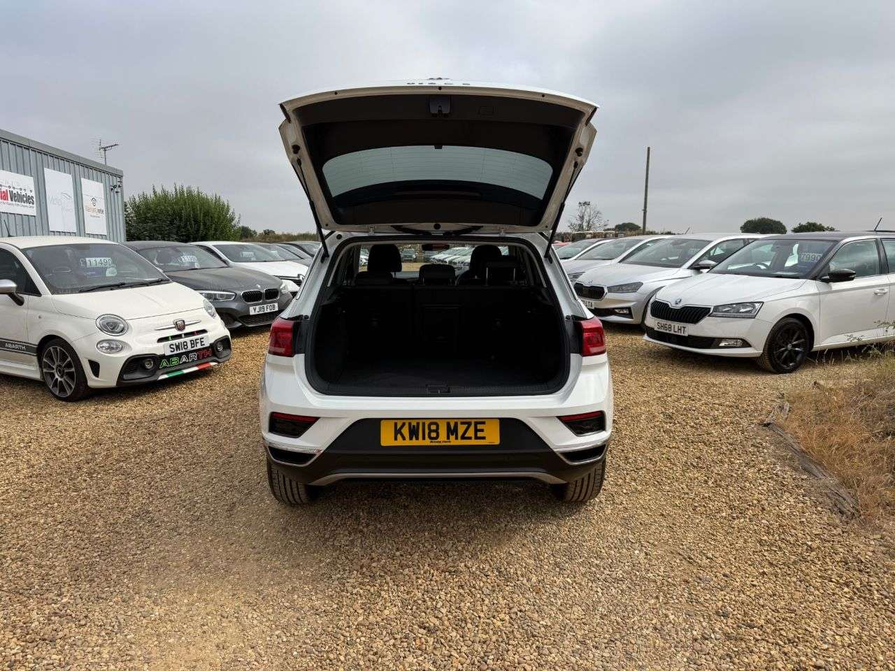 2018 VOLKSWAGEN T-ROC 2018 VOLKSWAGEN T-ROC