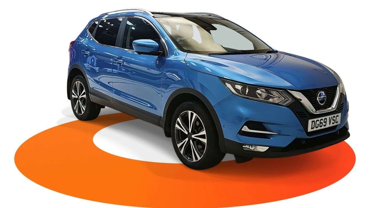 A 2019 NISSAN QASHQAI 1.3 DIG-T N-Connecta SUV 5dr Petrol Manual Euro 6 (s/s) (140 ps) A 2019 NISSAN QASHQAI 1.3 DIG-T N-Connecta SUV 5dr Petrol Manual Euro 6 (s/s) (140 ps)