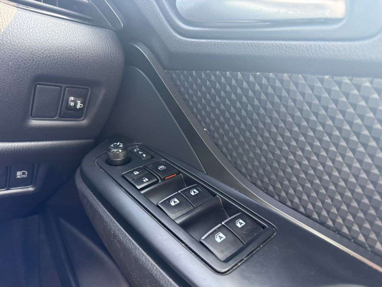 2017 TOYOTA CHR 2017 TOYOTA CHR