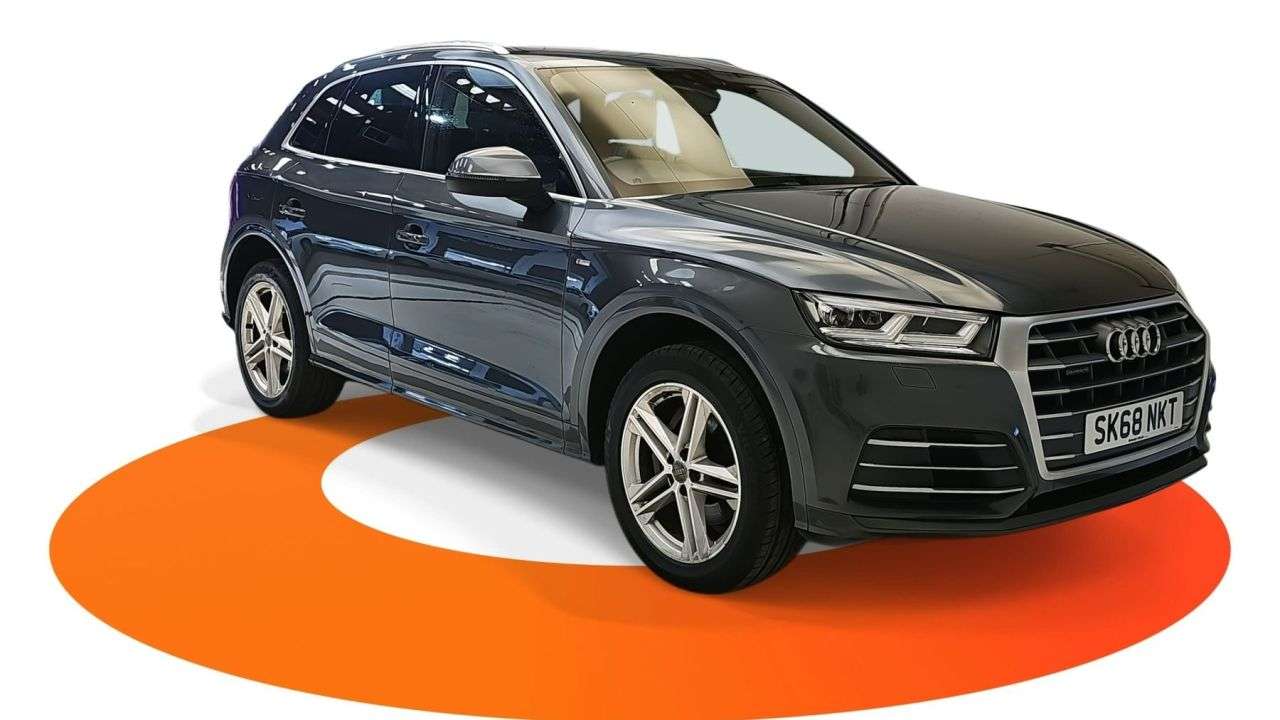 A 2018 AUDI Q5 2.0 TDI 40 S line SUV 5dr Diesel S Tronic quattro Euro 6 (s/s) (190 ps) A 2018 AUDI Q5 2.0 TDI 40 S line SUV 5dr Diesel S Tronic quattro Euro 6 (s/s) (190 ps)